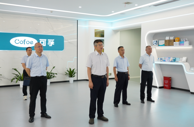 湖南省药品监督管理局领导组莅临j9九游会医疗调研指导